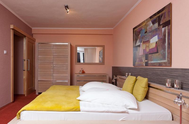 Hotel Relax Rajecké Teplice Quarto foto